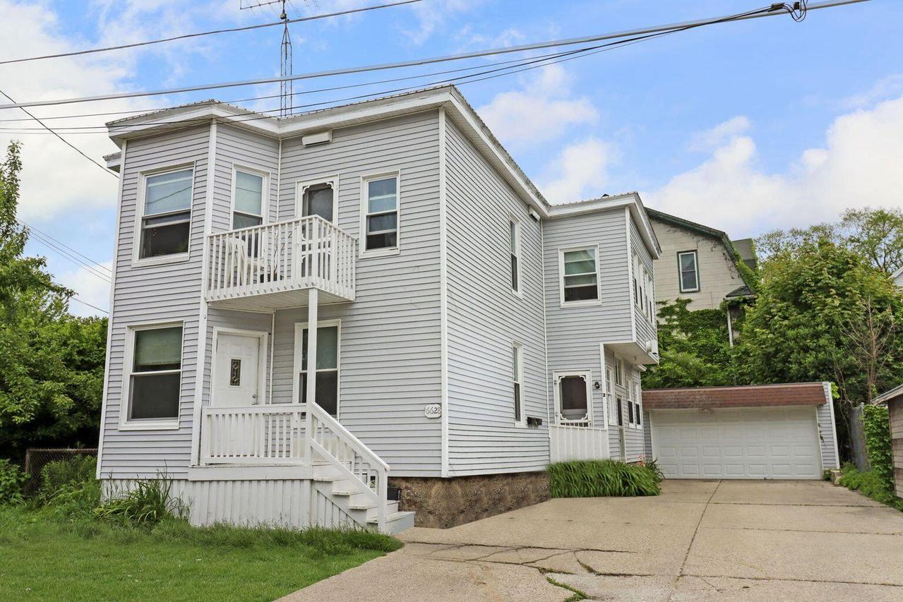 6628 6th Ave, Kenosha, WI 53143