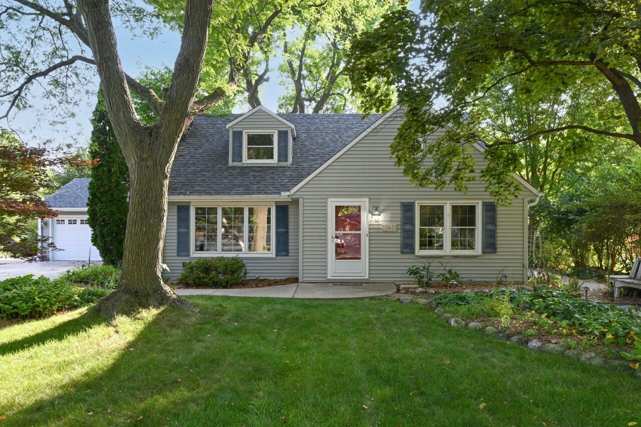 1140 Garvens Ave, Brookfield, WI 53005