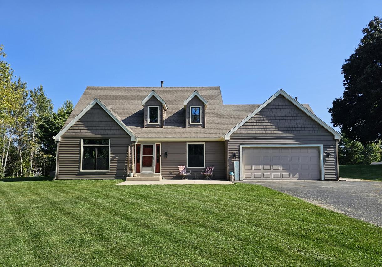 N70W25842 Coventry Ct, Lisbon, WI 53089