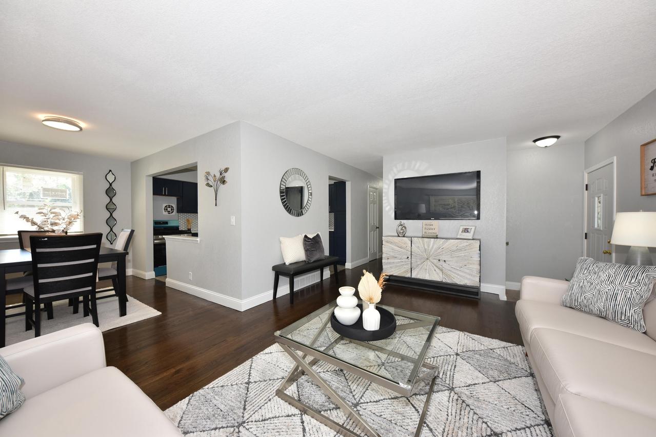 8733 W Cheyenne St, Milwaukee, WI 53224