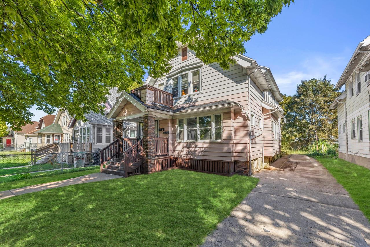 3600 N Vel R Phillips Ave #3602, Milwaukee, WI 53212