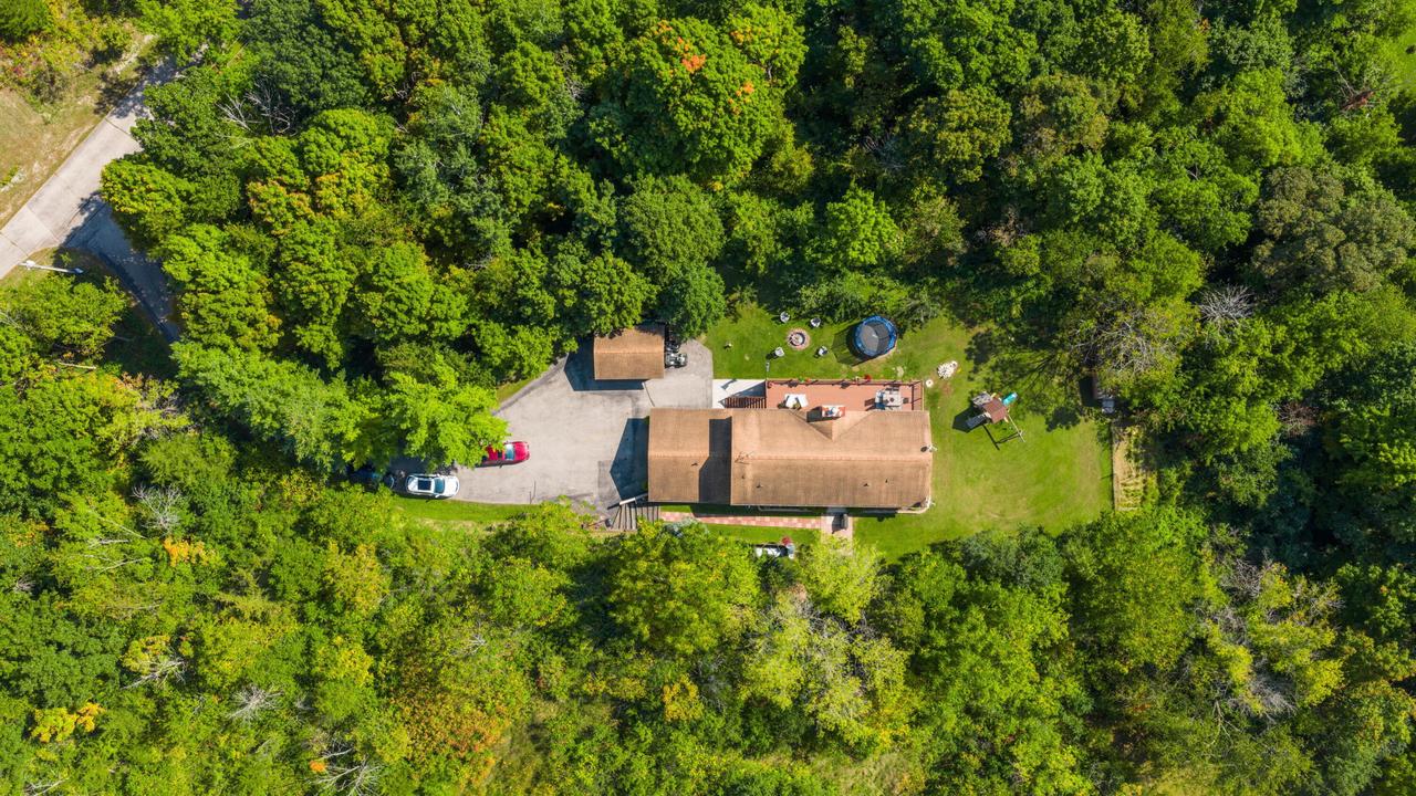 N3049 B & B Ct, Osceola, WI 53010