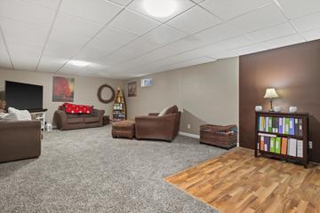 161 S Maple Ln, Whitewater, WI 53190