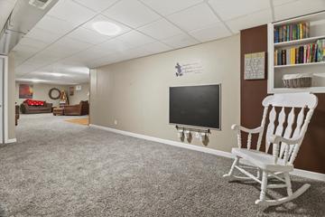 161 S Maple Ln, Whitewater, WI 53190