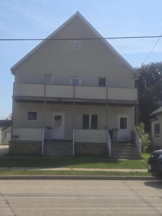 1307 Marshall St, Manitowoc, WI 54220