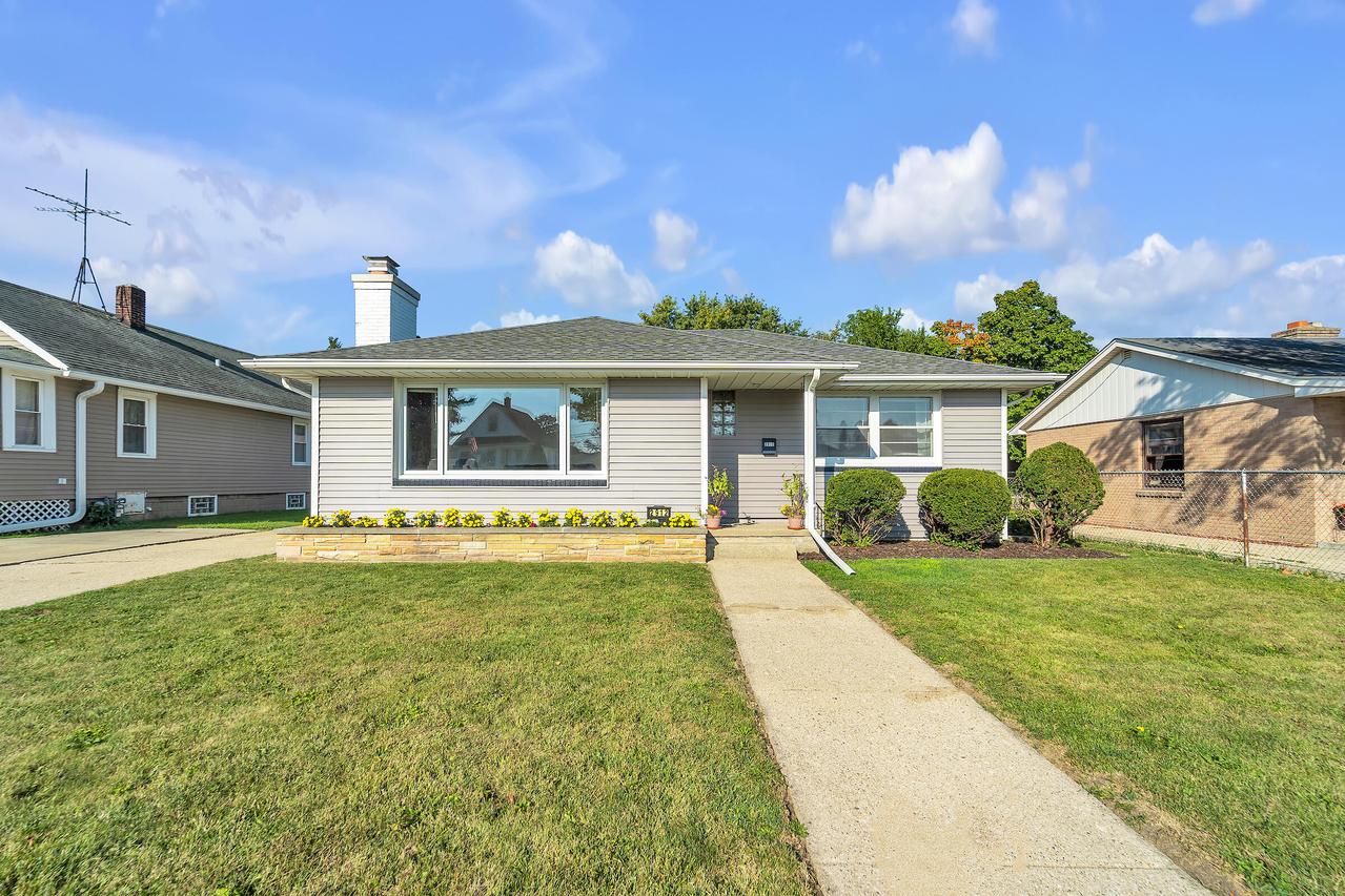 2912 24th Ave, Kenosha, WI 53140