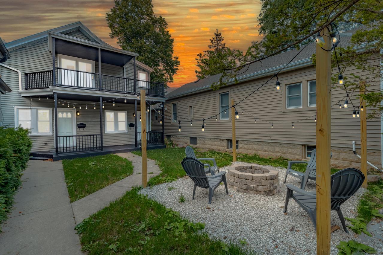 1028 E Potter Ave #1028A, Milwaukee, WI 53207