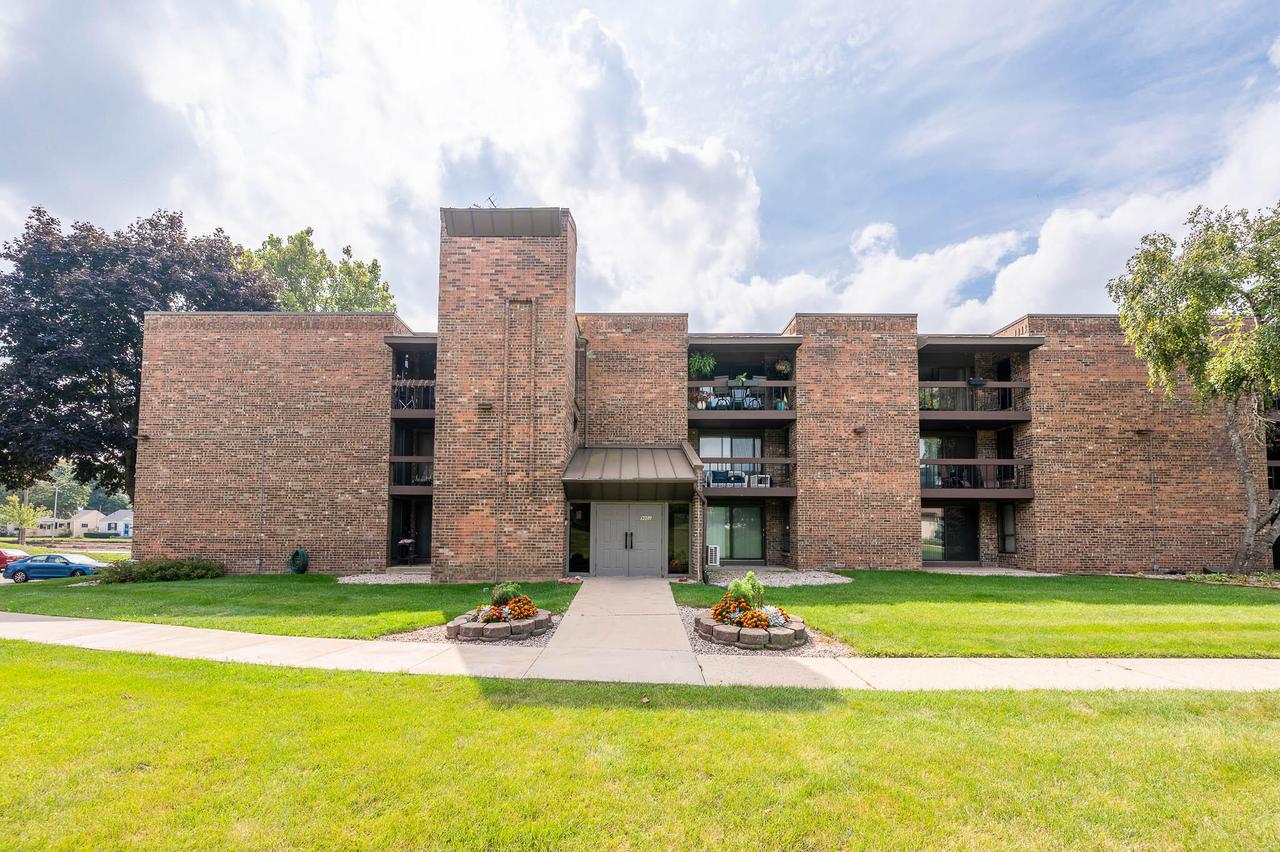 [Address Hidden by Seller], Milwaukee, WI 53222
