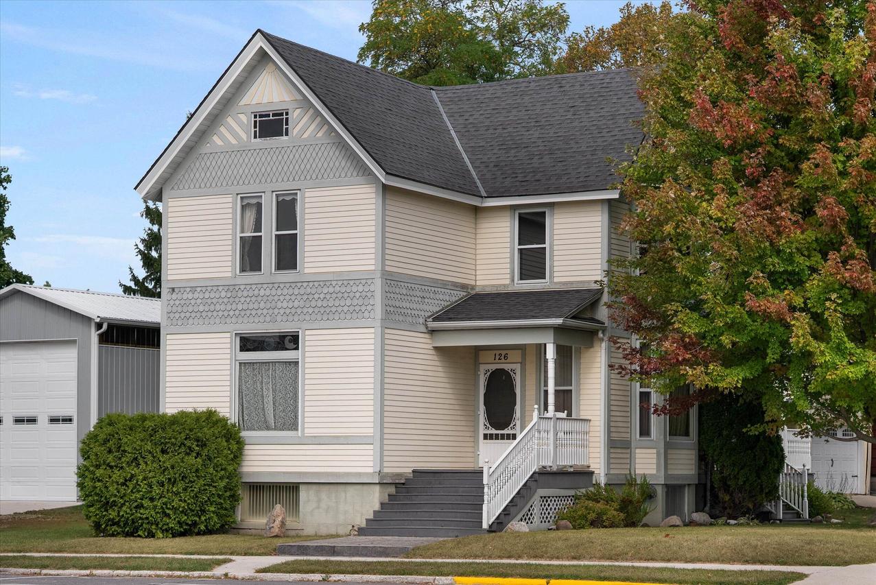 126 E Main St, Plymouth, WI 53073