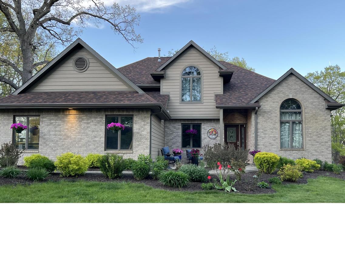 225 Ridge Line Rd, Rochester, WI 53105