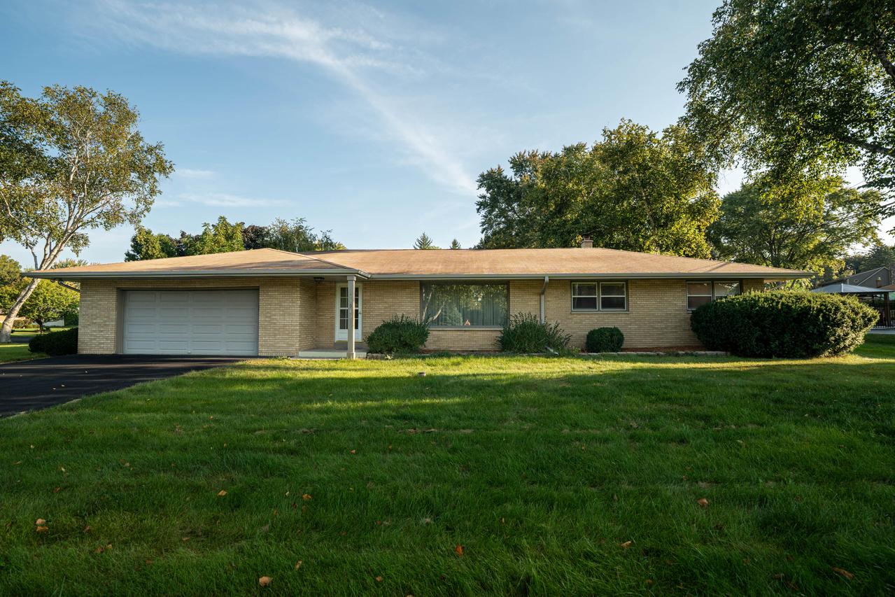 14580 Tulane St, Brookfield, WI 53005