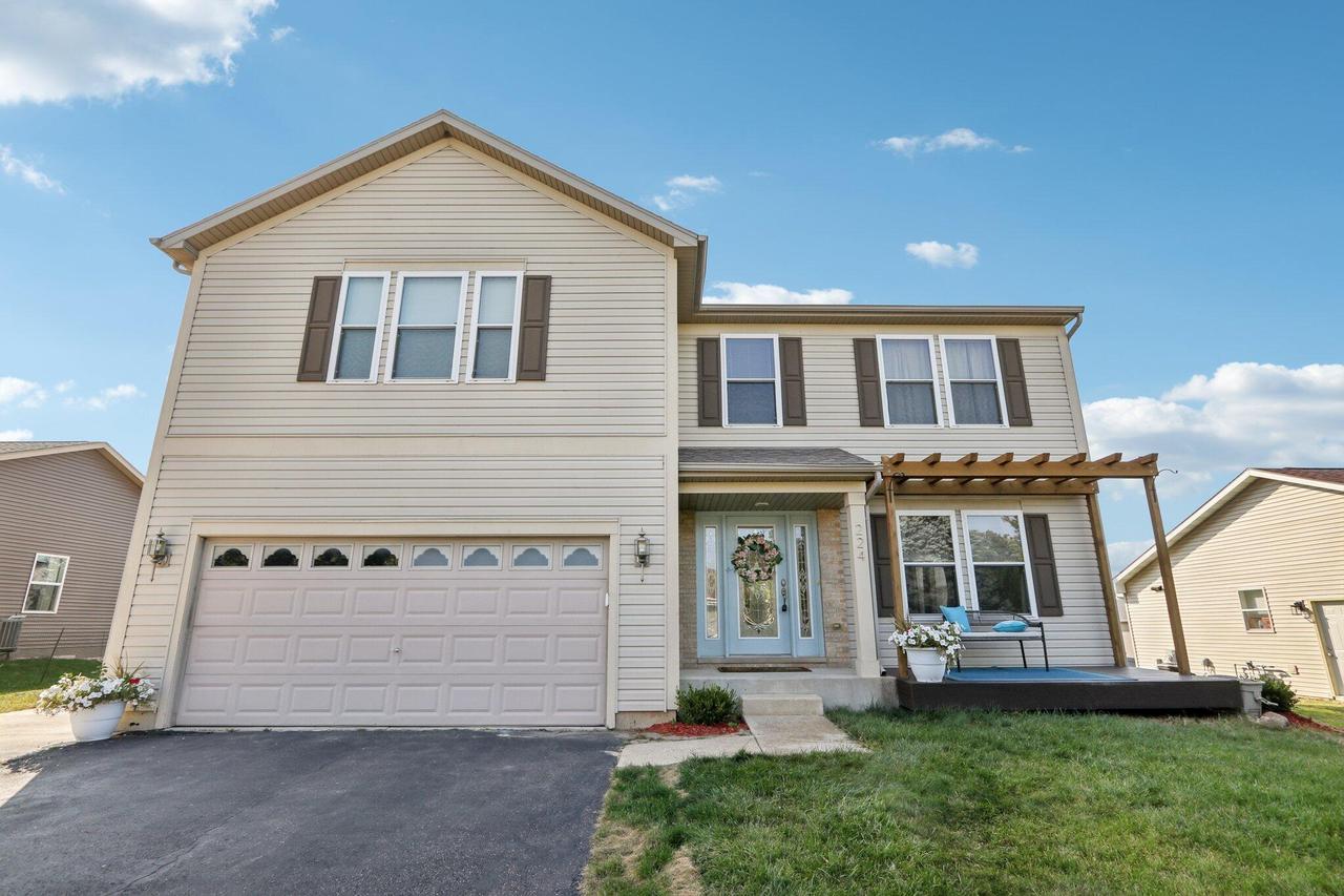 224 S Maple Ln, Whitewater, WI 53190