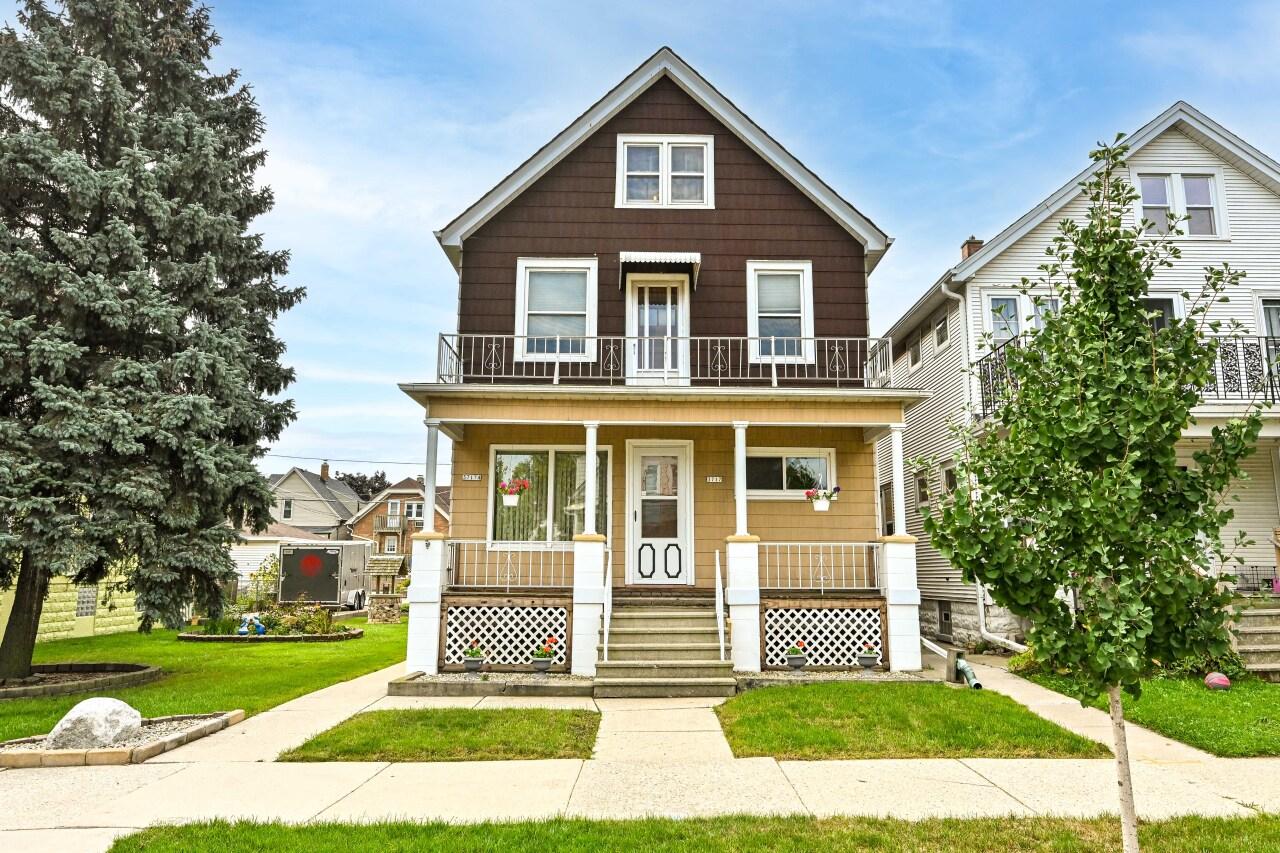 3717 E Carpenter Ave #A, Cudahy, WI 53110