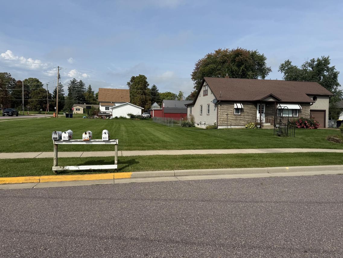 813 Hickory St., Mauston, WI 53948