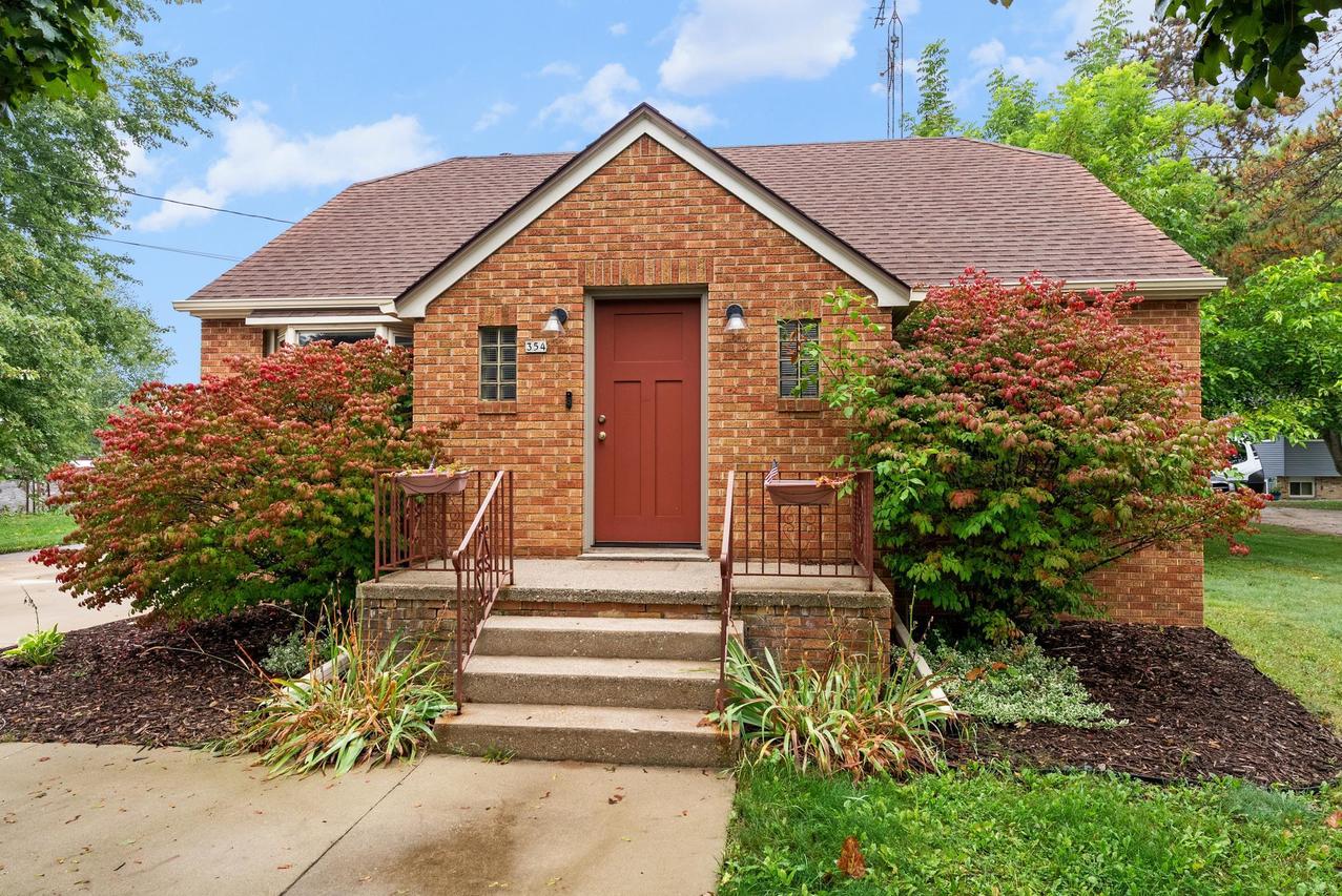 354 E Menasha Ave, Whitelaw, WI 54247