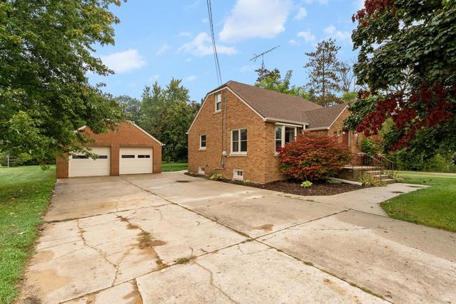 New Homes For Sale This Week That Attend Valders Elementary School: September 19th to September 25th