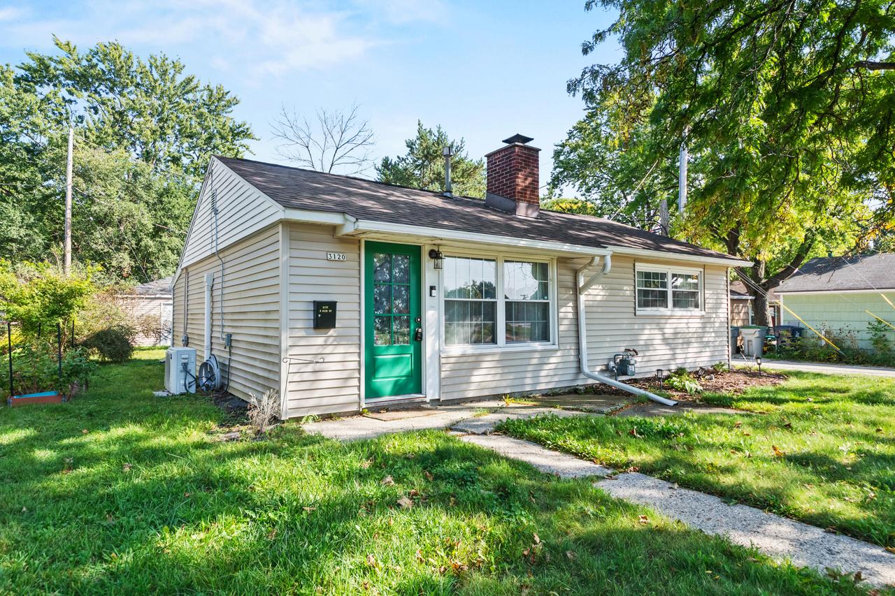 3120 N 84th St, Milwaukee, WI 53222