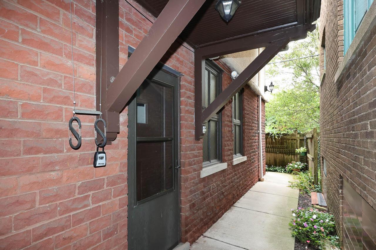 2715 E Park Pl #A, Milwaukee, WI 53211
