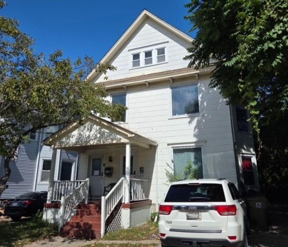 1310 60th St, Kenosha, WI 53140