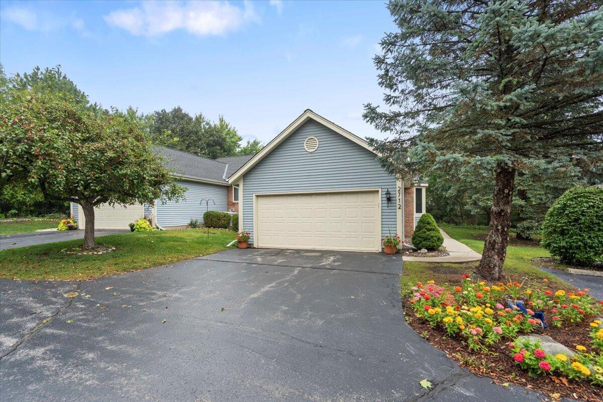 2712 Madison St, Waukesha, WI 53188