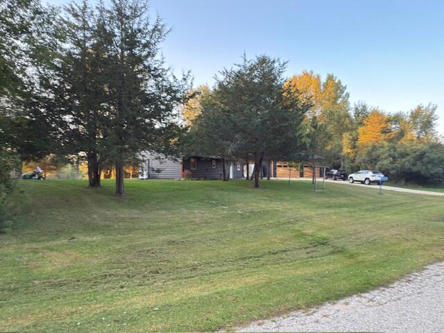 2784 W Marion St, Crystal Lake, WI 54960