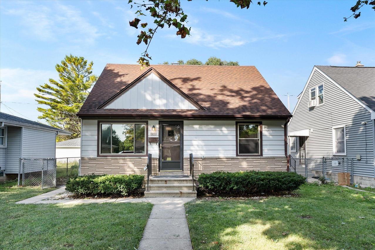 [Address Hidden by Seller], Milwaukee, WI 53218