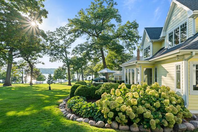 New Homes For Sale This Week That Attend Williams Bay High School: September 19th to September 25th