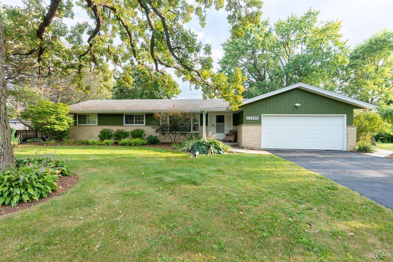 12455 W Center St, Brookfield, WI 53005