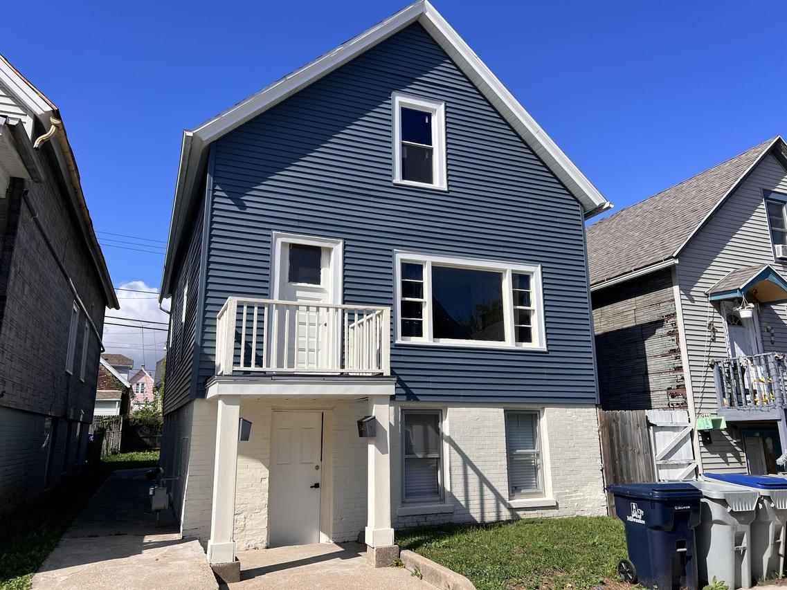 2445 S 5th Pl #2445A, Milwaukee, WI 53207