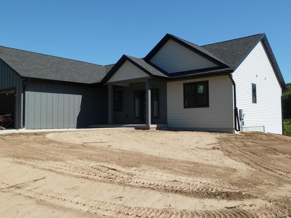 New Homes For Sale This Week That Attend Holmen High School: September 19th to September 25th