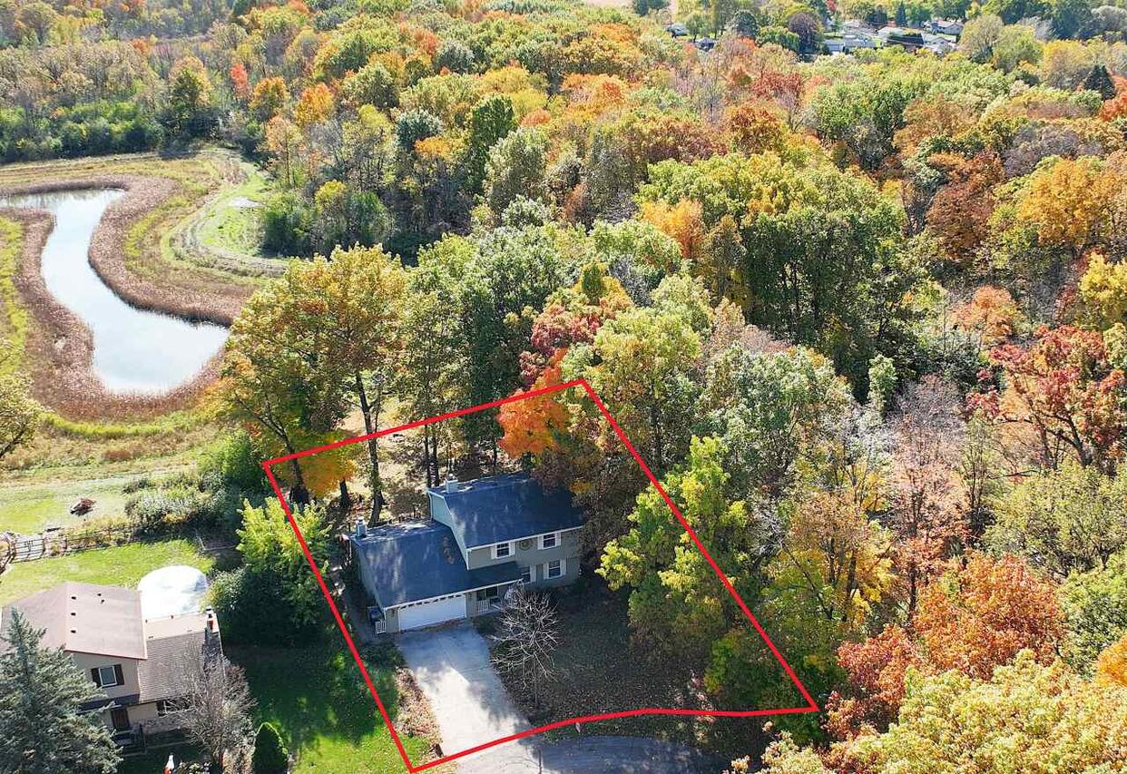 3321 W Minnesota Ave, Franklin, WI 53132