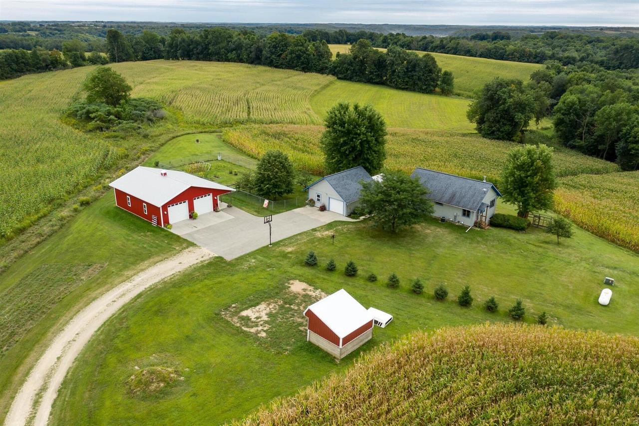 19020 Seeley Ridge, Bloom, WI 54634