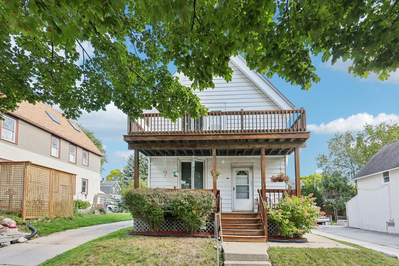 1324 N 60th St, Milwaukee, WI 53208