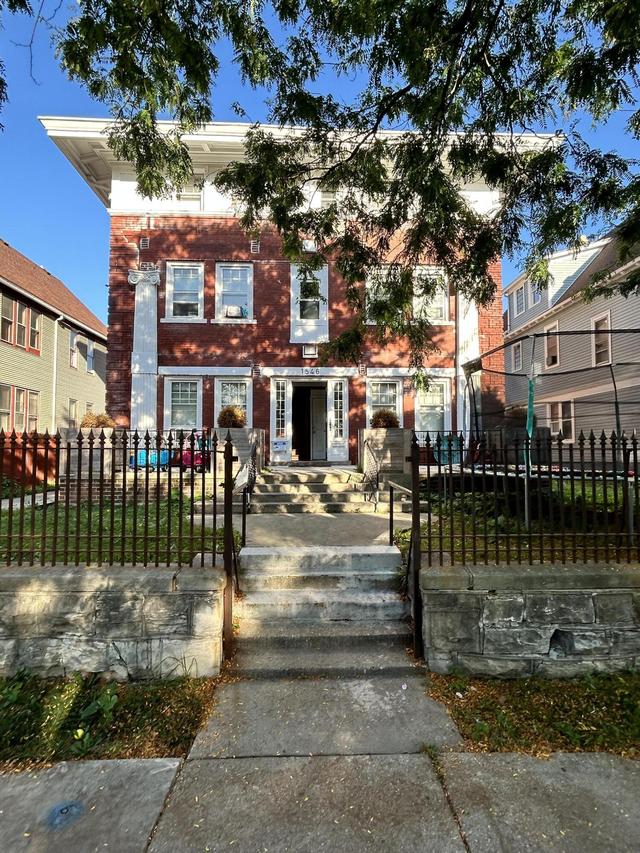 1546 S Layton Blvd, Milwaukee, WI 53215