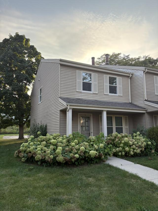 2013 Woodburn Rd #A, Waukesha, WI 53188