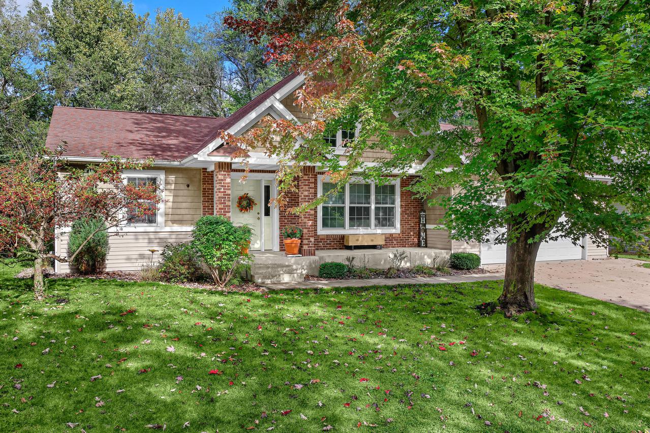 5615 Meir Ct, La Crosse, WI 54601