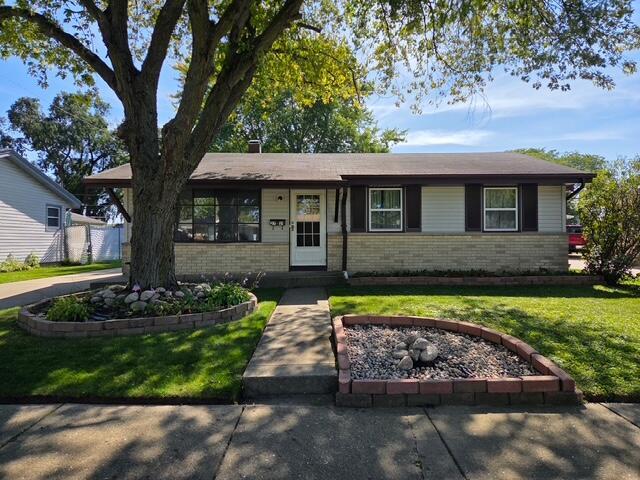 2721 Norwood Dr, Racine, WI 53403
