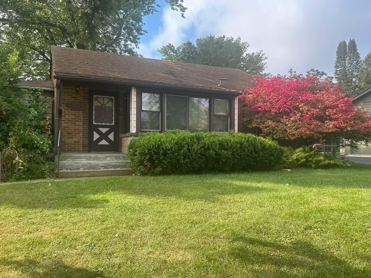 4425 Spring St, Mount Pleasant, WI 53405