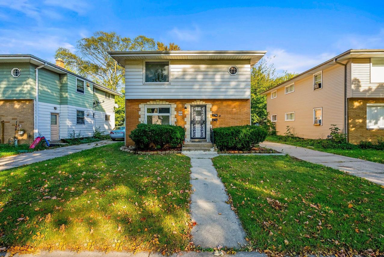 4882 N 50th St #4884, Milwaukee, WI 53218