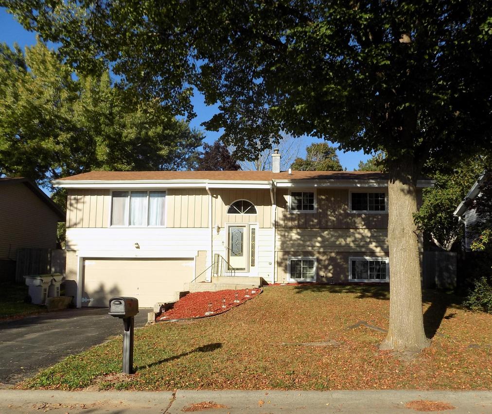 9079 N Joyce Ave, Milwaukee, WI 53224