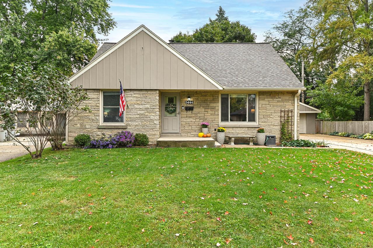5444 N 12th St, Milwaukee, WI 53209