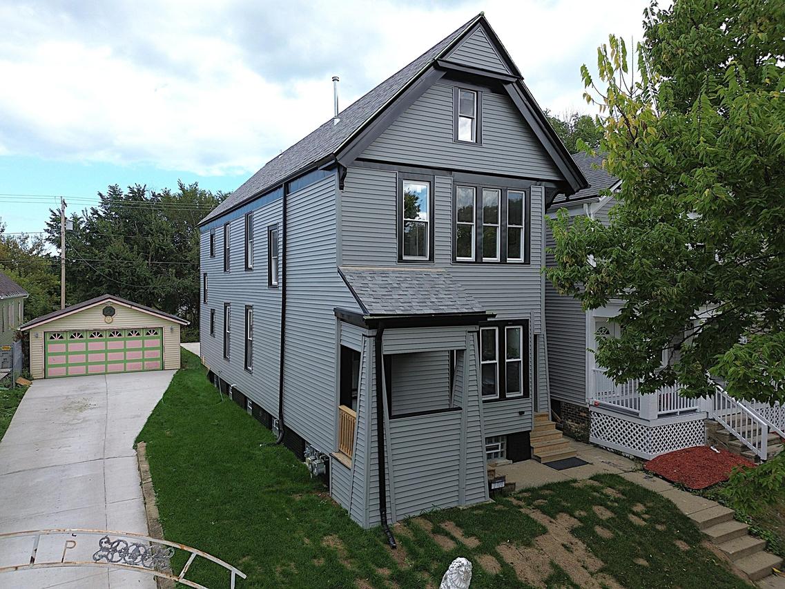 2120 N 2nd St, Milwaukee, WI 53212