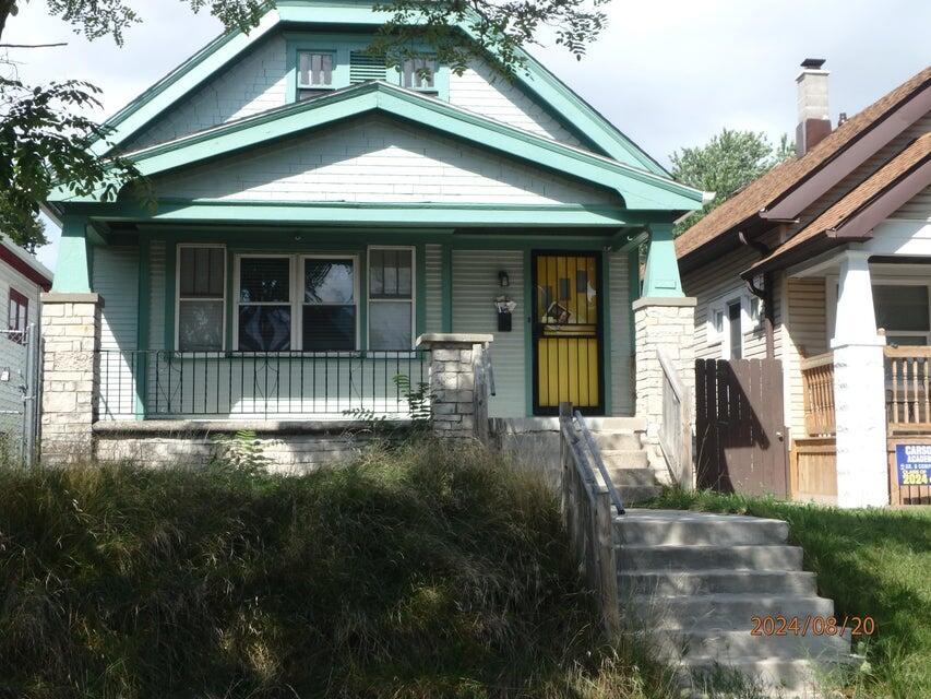 3937 N 22nd St, Milwaukee, WI 53206