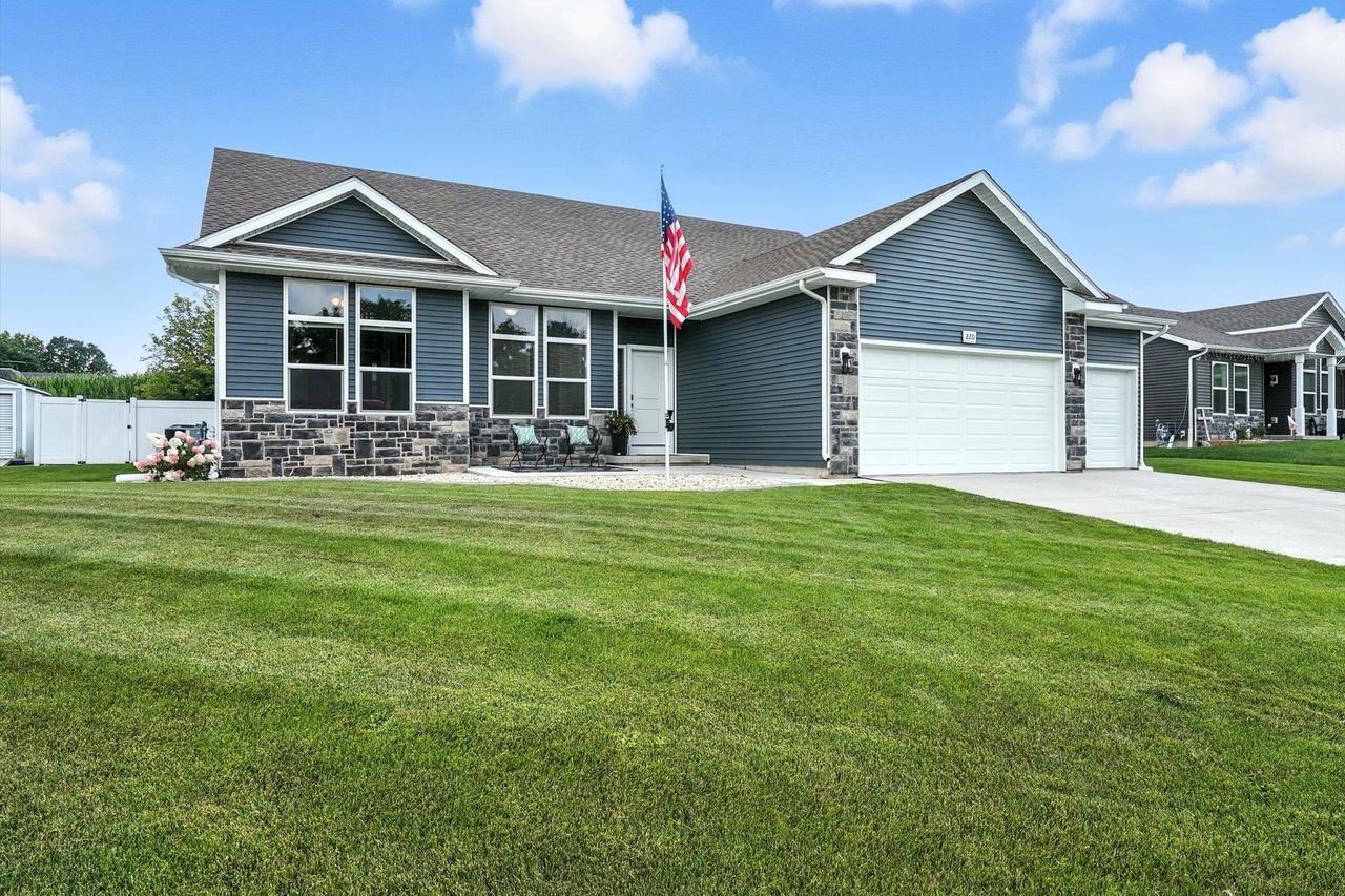 220 Mckay Way, Waterloo, WI 53594