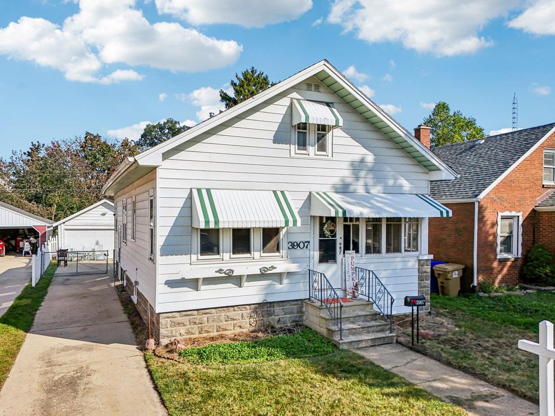 3907 16th Ave, Kenosha, WI 53140