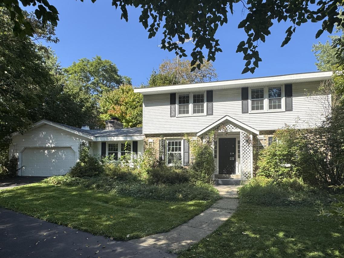 S44W34008 Deerpark Dr, Ottawa, WI 53118
