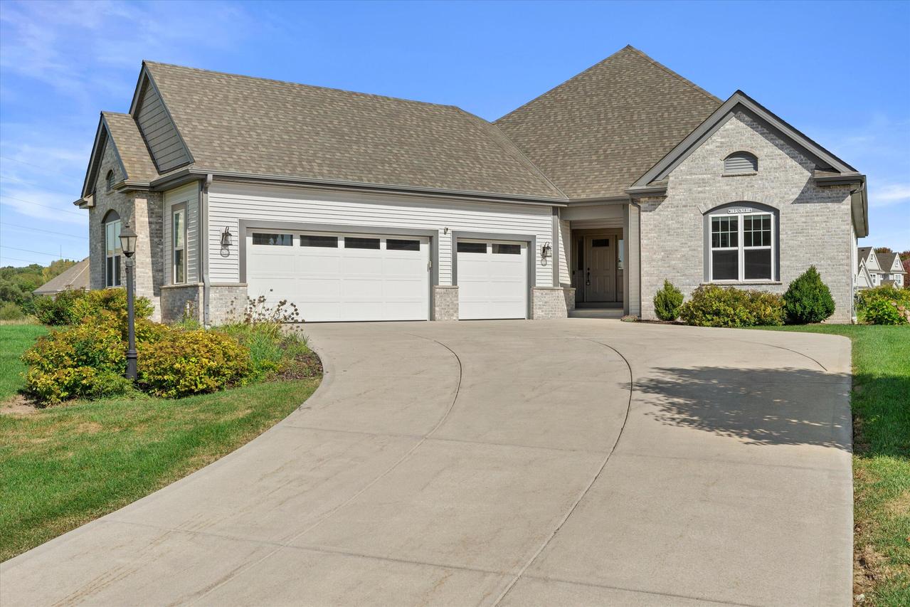 W195N5814 Deer Park, Menomonee Falls, WI 53051