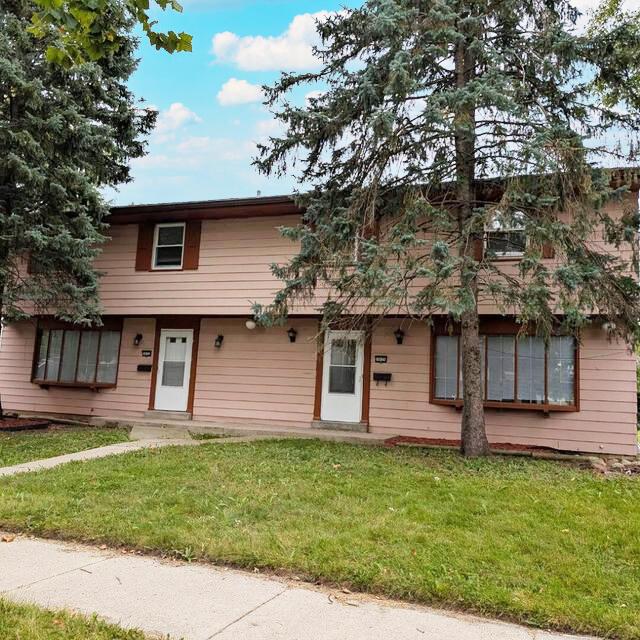 10123 W Kiehnau Ave #10125, Milwaukee, WI 53224