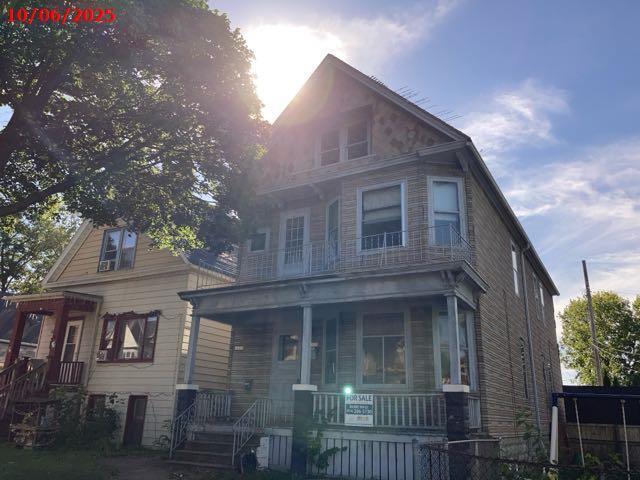2429 W Burnham St #2429A, Milwaukee, WI 53204