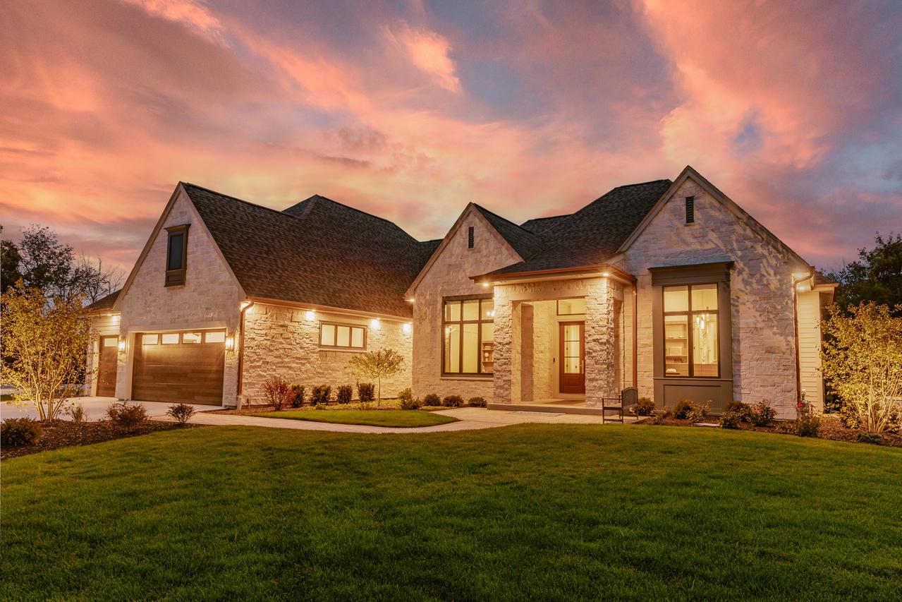 W188N5078 Red Crown Trl #Lt26, Menomonee Falls, WI 53051